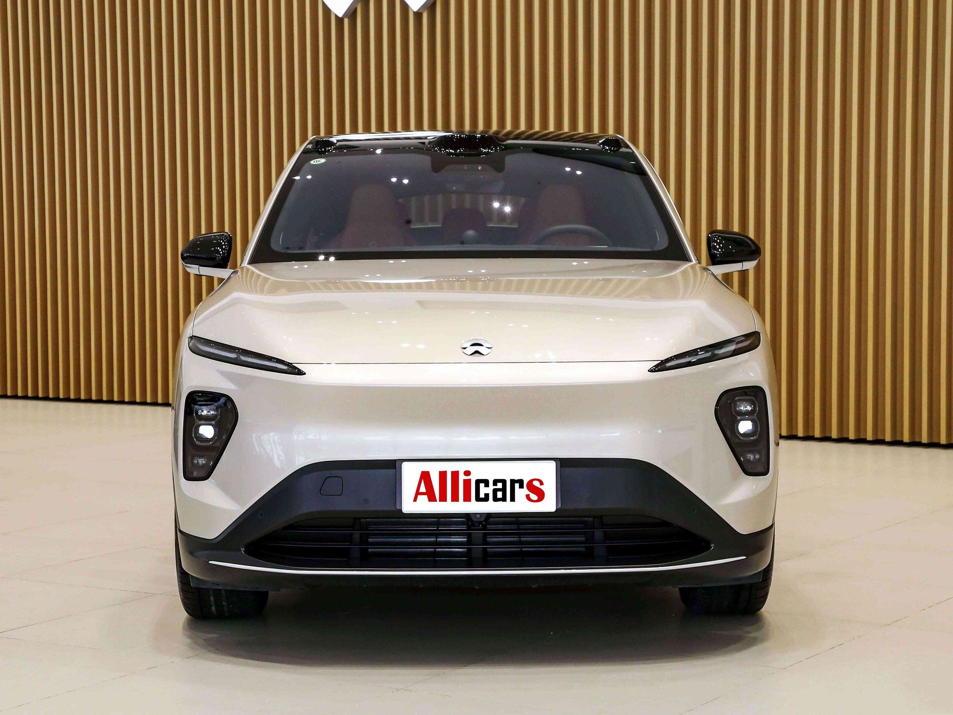 How much is the NIO EC7?